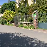 펜션 Le Clos De L'eglise - Ines *